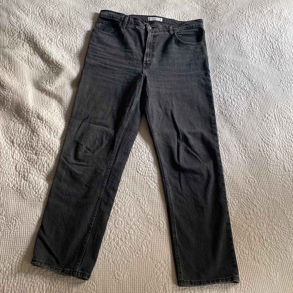 Abercrombie 90s straight ultra high rise